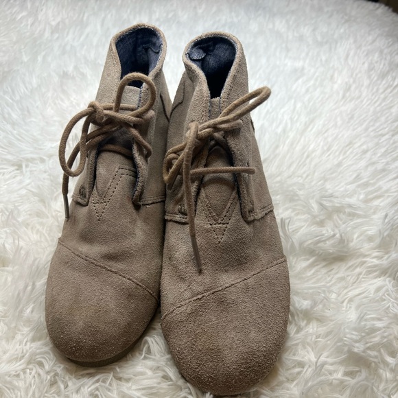 Toms Other - Kids Tom’s size 4